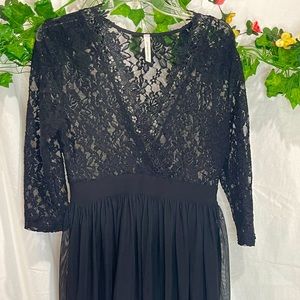 Black lace formal dress B-Neck high knee